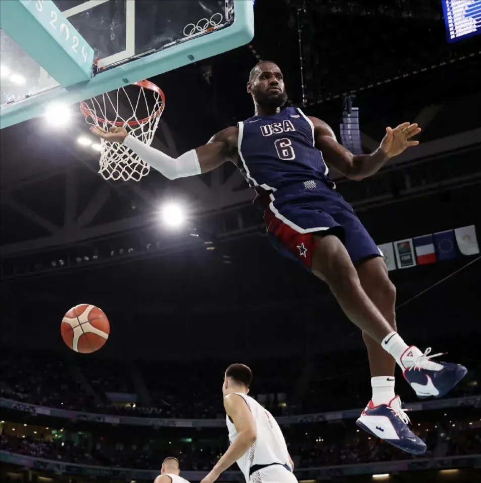 爱游戏官网-杜兰特重要时刻持续失利，塞尔维亚队带队取胜！-爱游戏官网